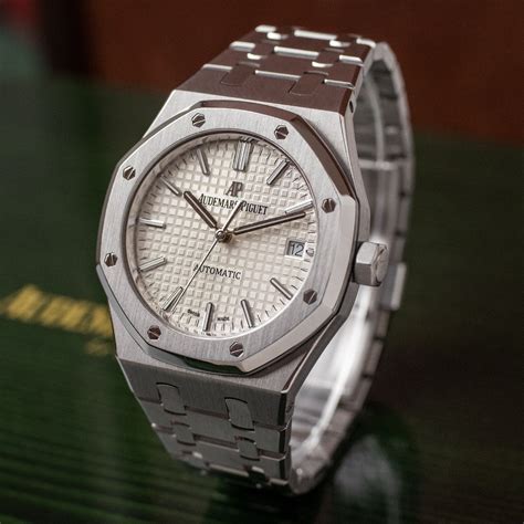 ap royal oak automatic|audemars piguet royal oak vintage.